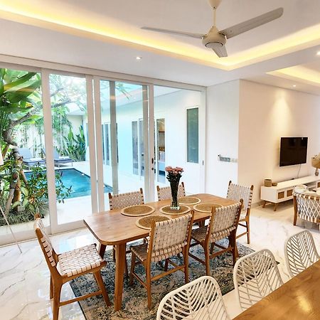 Villa Vana, Sitara Villa Group Seminyak Exteriér fotografie